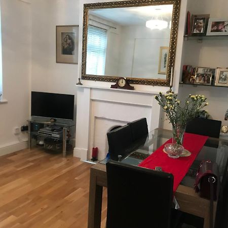 Bright Balham Apartment 伦敦 外观 照片